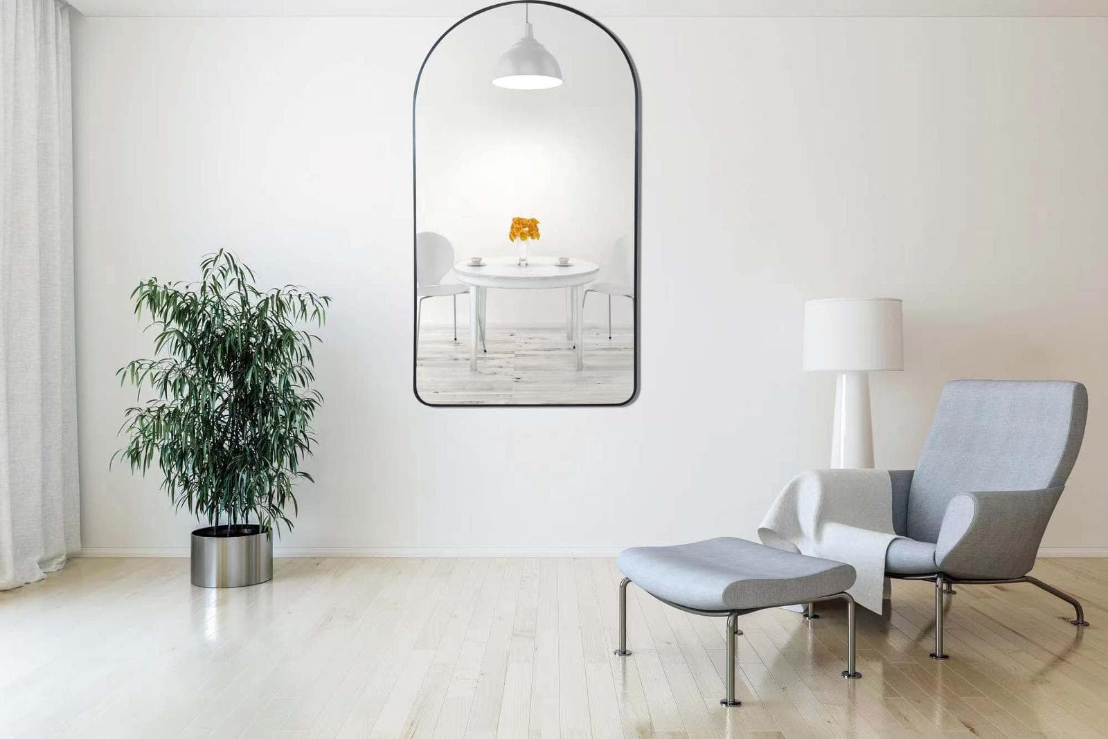 מראה קשתית דגם Santorini מסגרת שחורה מינימליסטית לסלון או לחדר שינה - נלה