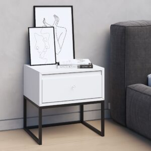 שידת צד מיטה דגם ״Lian״