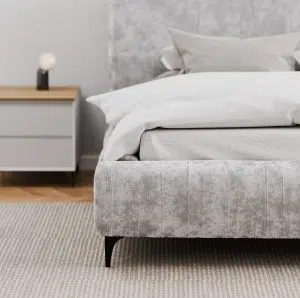 מיטה מרופדת