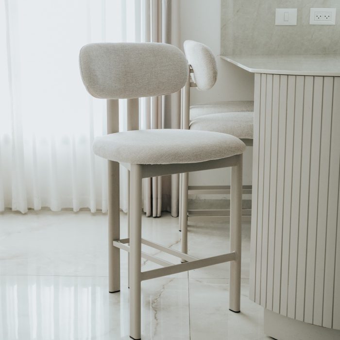 כיסא בר דגם ״Chloe״